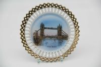 Schumann Porzellan Souvenir Zierteller Tower Bridge Goldrand Zack Brandenburg - Müncheberg Vorschau