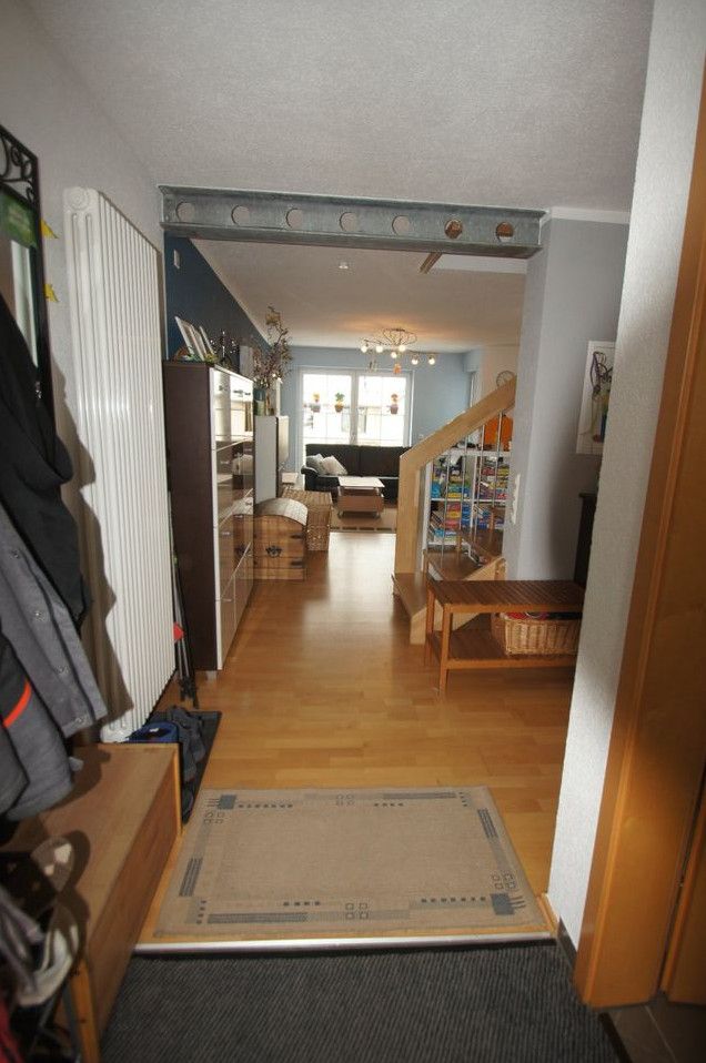 Helle 4,5 Zimmer Wohnung auf 3 Ebenen incl. 2 Garagen ohne Makler in Mittelbiberach