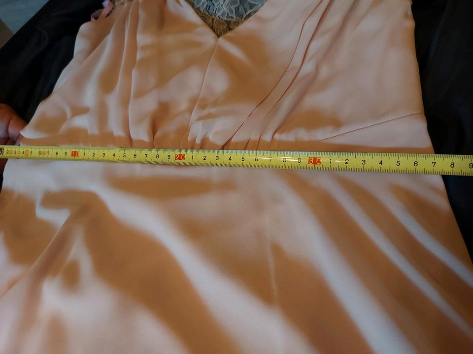 Elegantes Kleid (Gr. 38) INKL. Jacke und Handtasche in Planegg
