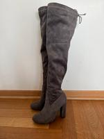 Overkneestiefel von Buffalo Größe 36 Wildleder grau neuwertig Bonn - Bonn-Zentrum Vorschau