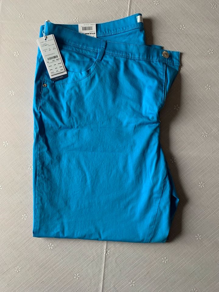 Brax Sommerhose Größe 50 Style Mary S , ultraleicht, blau mit Eti in Weimar (Lahn)