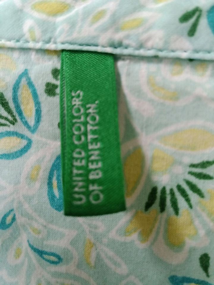 Benetton Bluse in Düsseldorf