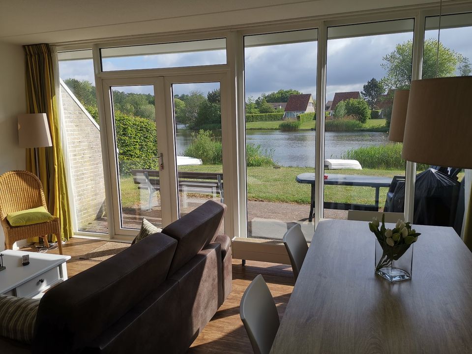 Holland Ferienhaus am See. Angeln, Boot, Radfahren, Hunde in Herne