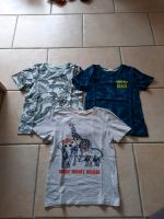 3 T-Shirts H&M Gr. 122/128 Bayern - Reichersbeuern Vorschau