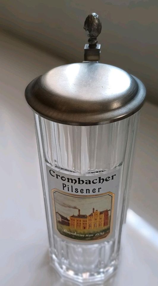 Crombacher Pilsener Bierkrug in Duisburg