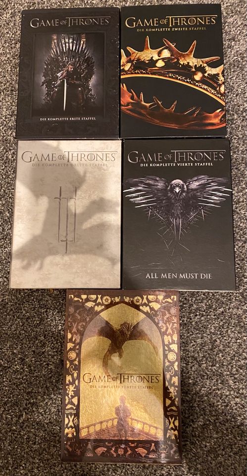 Game of Thrones / DVD / Staffel 1-5 in Bottrop