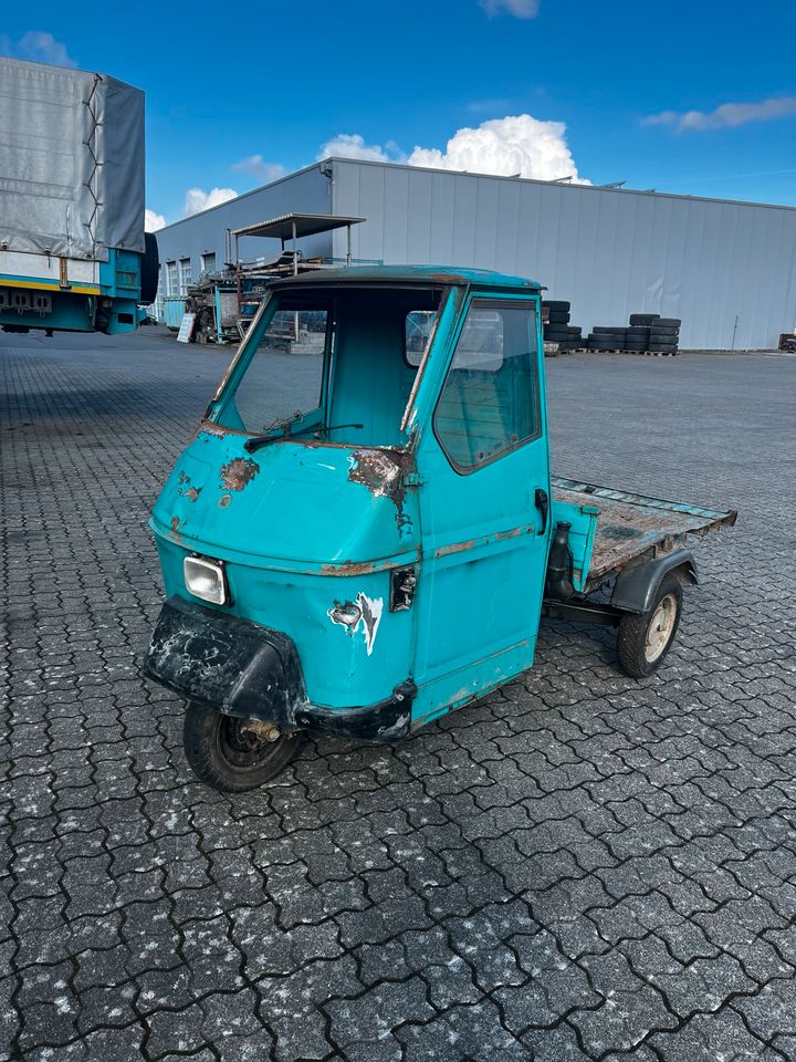 Piaggio Ape 50 in Weitefeld