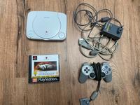 Sony ps one Konsole PlayStation 1 slim, Spiel original Controller Nordrhein-Westfalen - Kierspe Vorschau