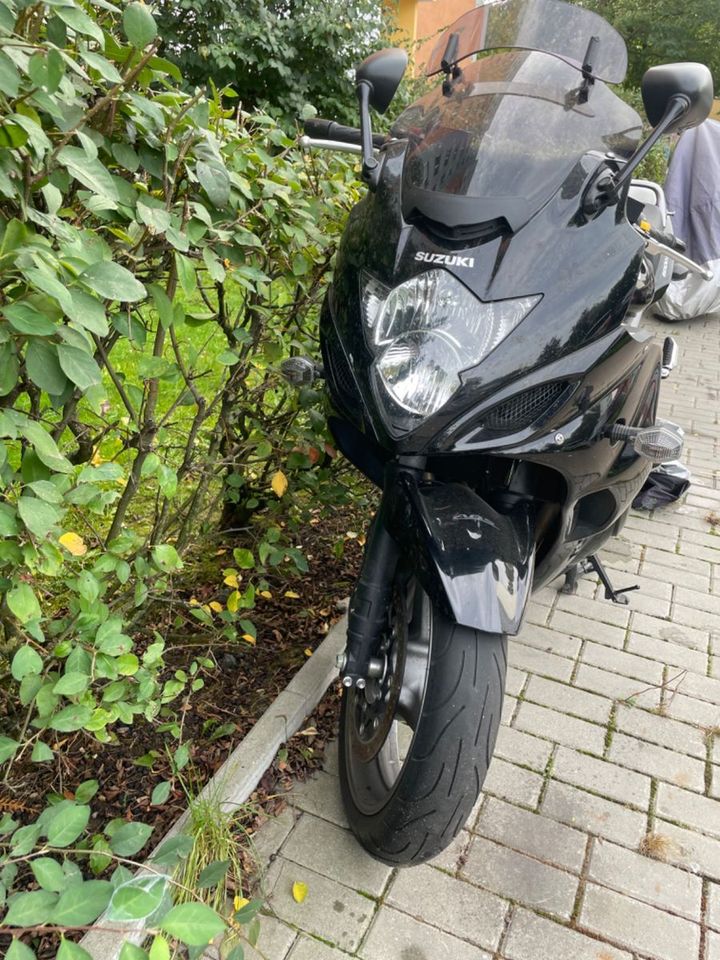 Suzuki GSX 1250 FA in Berlin