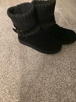 UGG Boots Sondermodel Hessen - Fuldabrück Vorschau