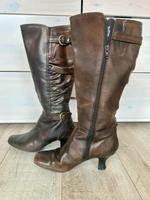 Tamaris Stiefel Gr 39 sehr gut erhalten Hessen - Usingen Vorschau
