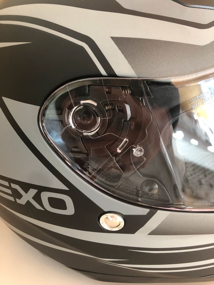 Motorradhelm von Nexo in Efringen-Kirchen