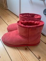 Emu Stinger Mini Pink Gr. 40/41 wie neu Lammfell Nordrhein-Westfalen - Langenfeld Vorschau