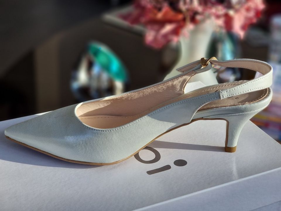 Eleganter italienischer Pumps Gr. 38 NEU in München