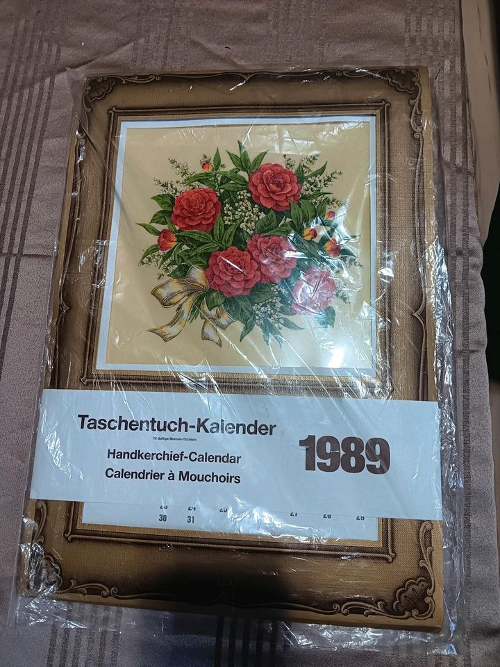 Taschentuch-Kalender 1989-1992 pro Stück 13€ in Kulmbach