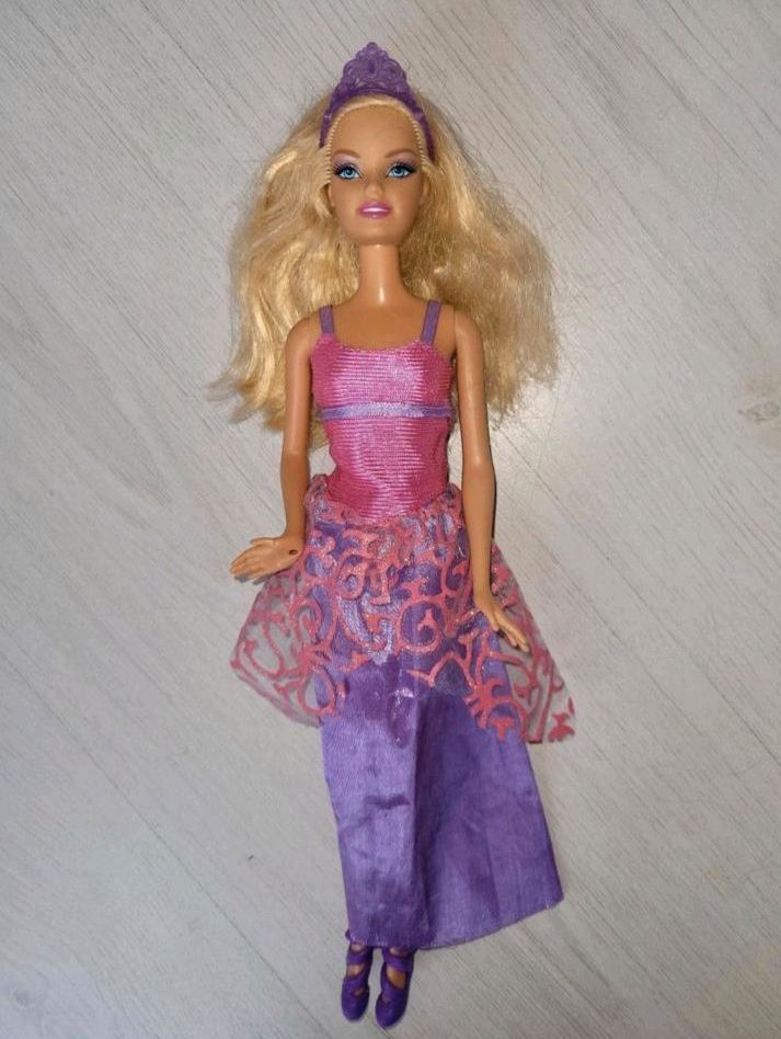 Barbie Puppen 4 Stück für 25 € insgesamt in Duisburg