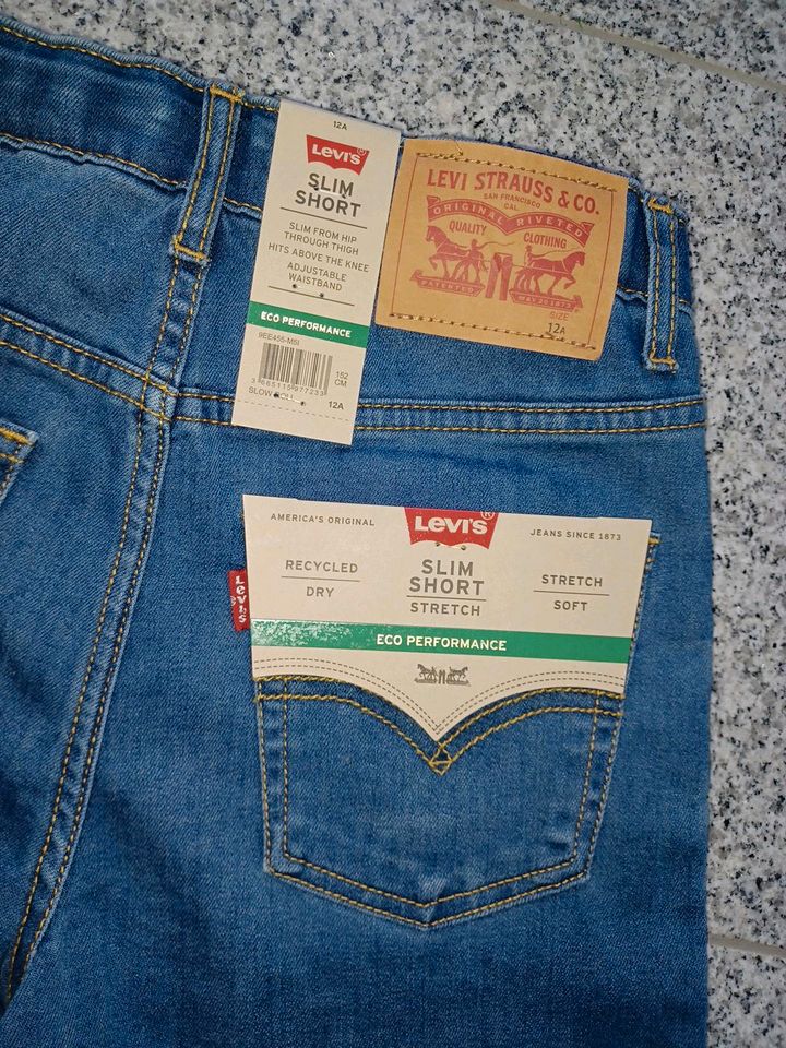 LEVIS Short Gr 152 Slim Jeans kurze Hose Levi' s NEU in Aiterhofen