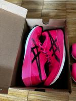 ASICS Metaracer Laufschuhe mit Carbon. Gr:41,4 Frankfurt am Main - Sachsenhausen Vorschau