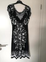 Kleid von Comma in Größe 40 Nordrhein-Westfalen - Bergheim Vorschau