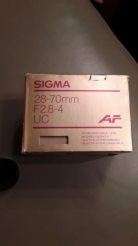 Sigma Objektiv 28 - 70 mm in Reinbek