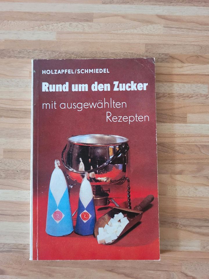 DDR Buch Rund um den Zucker mit ausgewählten Rezepten in Wismar