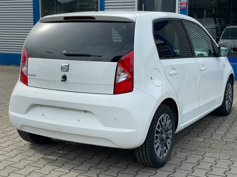 Seat Mii Chic*PDC*KLIMA*SHZG*TEMPO*EFH in Kerpen