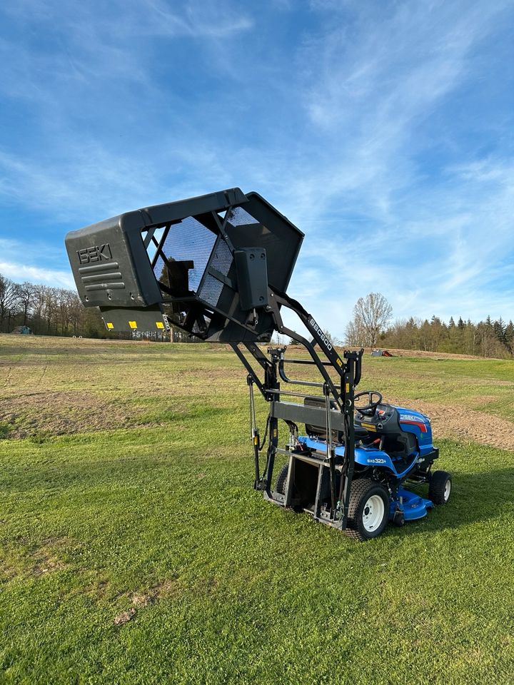 Iseki SXG 323+ mit Hochentleerung, Aufsitzmäher in Hemer