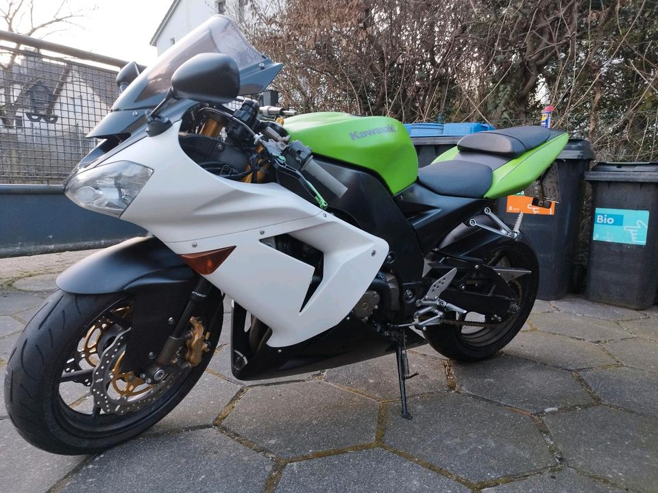 Kawasaki ZX-10R 2004 in Bielefeld