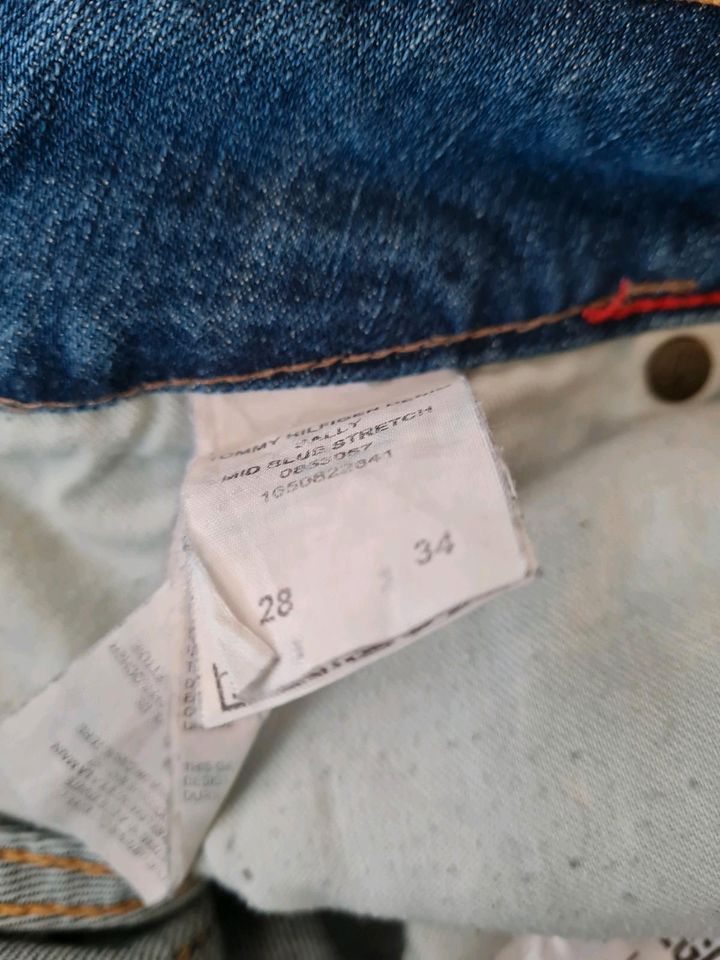 Tommy Hilfiger Sally stretch  28/34 Damenjeans blau in Geltow