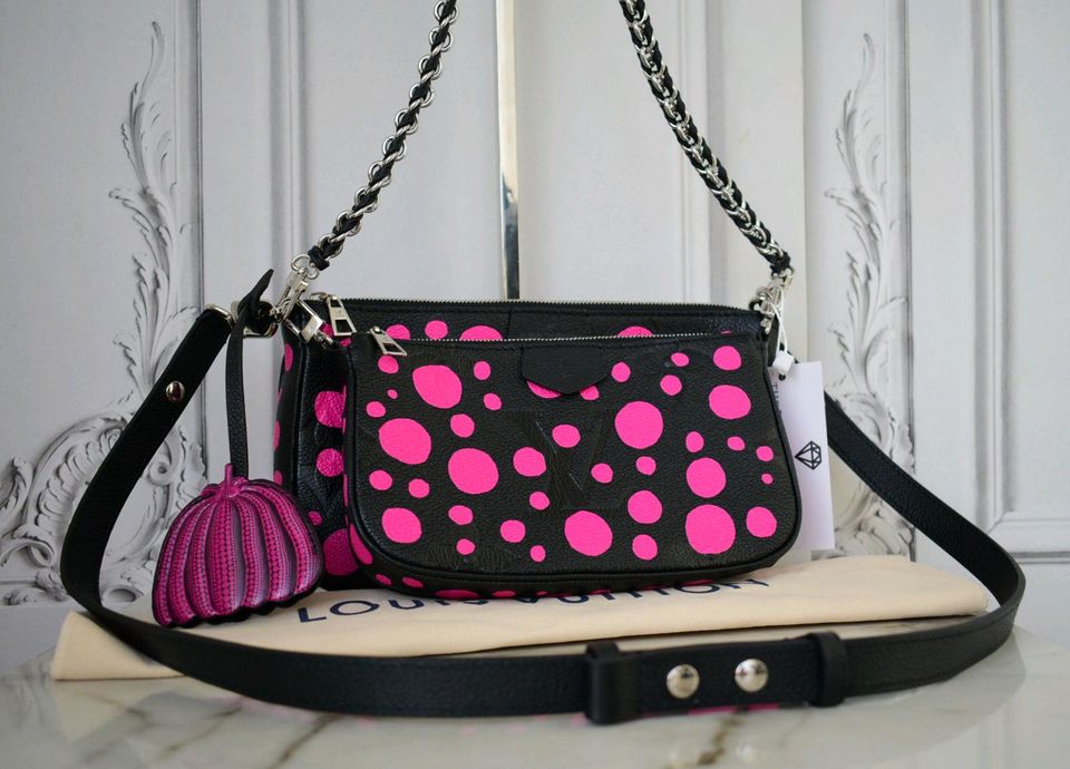 Louis Vuitton Multi Pochette Accessoires x Yayoi Kusama Empreinte in Tyrlaching