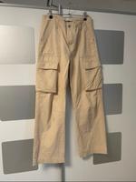 Bershka Cargo Hose Medium Rise Straight Leg beige Baden-Württemberg - Rheinstetten Vorschau