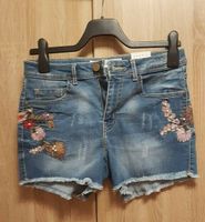 Kurze Jeans Hose / Shorts Sachsen-Anhalt - Stendal Vorschau