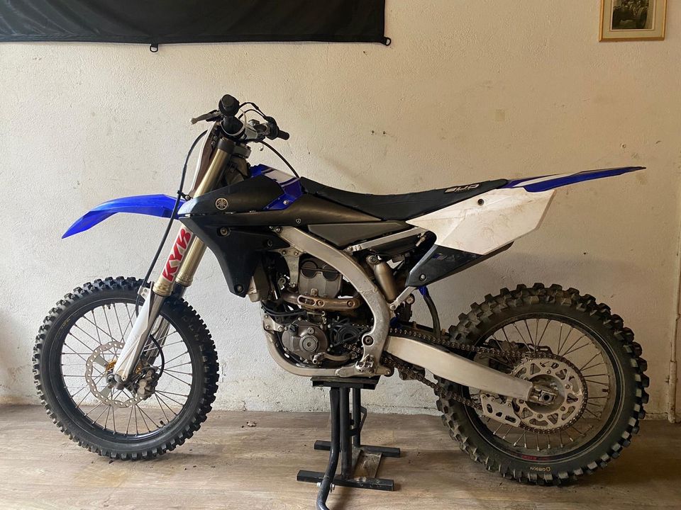 Yamaha yz 250F Bj. 2014 in Neuenkirchen