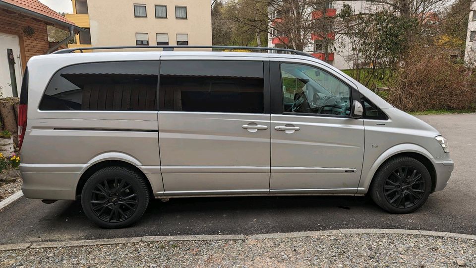 W639 Mercedes Viano 3.0 CDI, Trend, Klima, PDC, 6 Sitze, AHK in Wilhelmsdorf