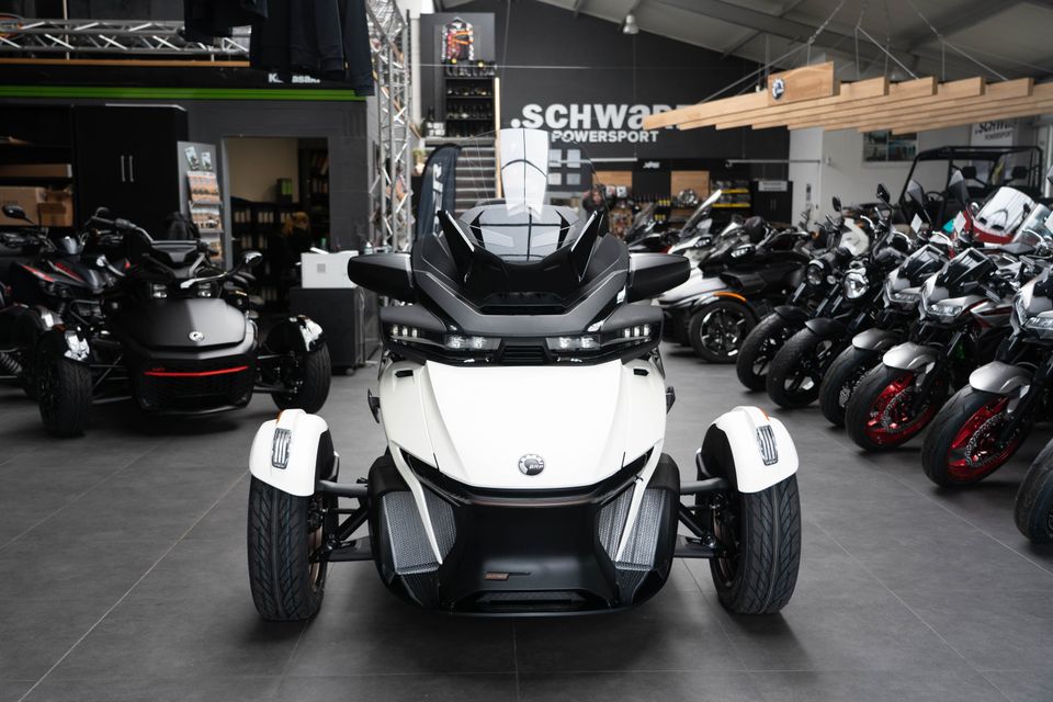 Can Am Spyder RT LTD Sea to Sky 2024 in Drakenburg