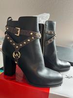 Stiefeletten Michael kors Größe 39 Niedersachsen - Lehrte Vorschau