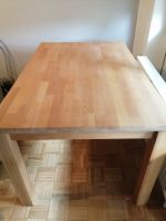 Tisch,Massiv Holz ,sehr guter Zustand 140X90cm.,keine Gebrauchssp Niedersachsen - Göttingen Vorschau