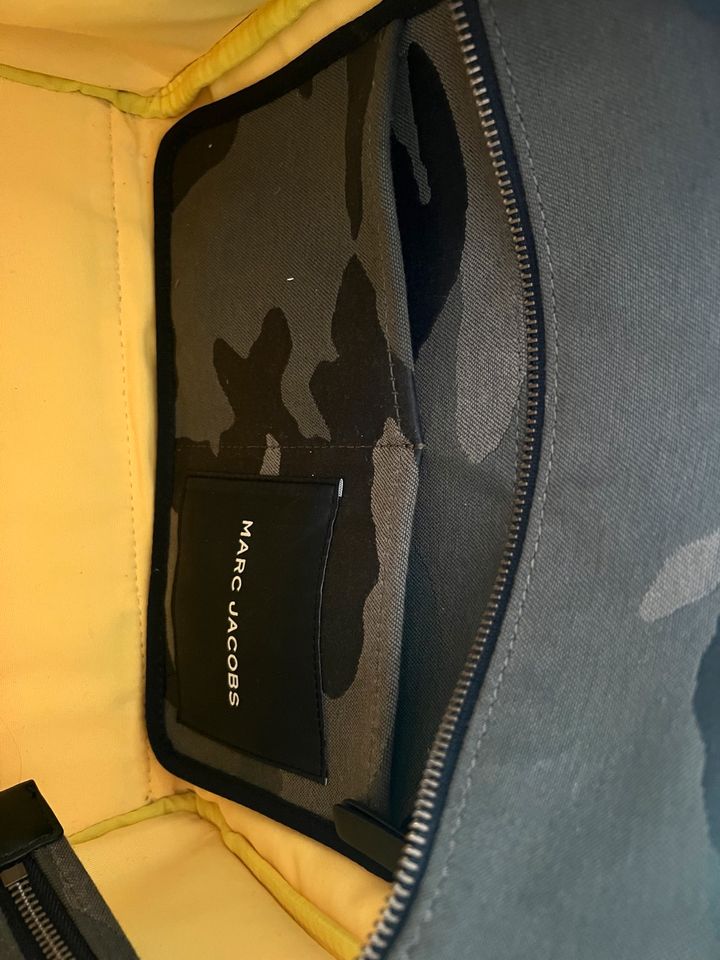 Marc Jacobs Tote Bag Medium Camouflage * NEU in Rosenheim