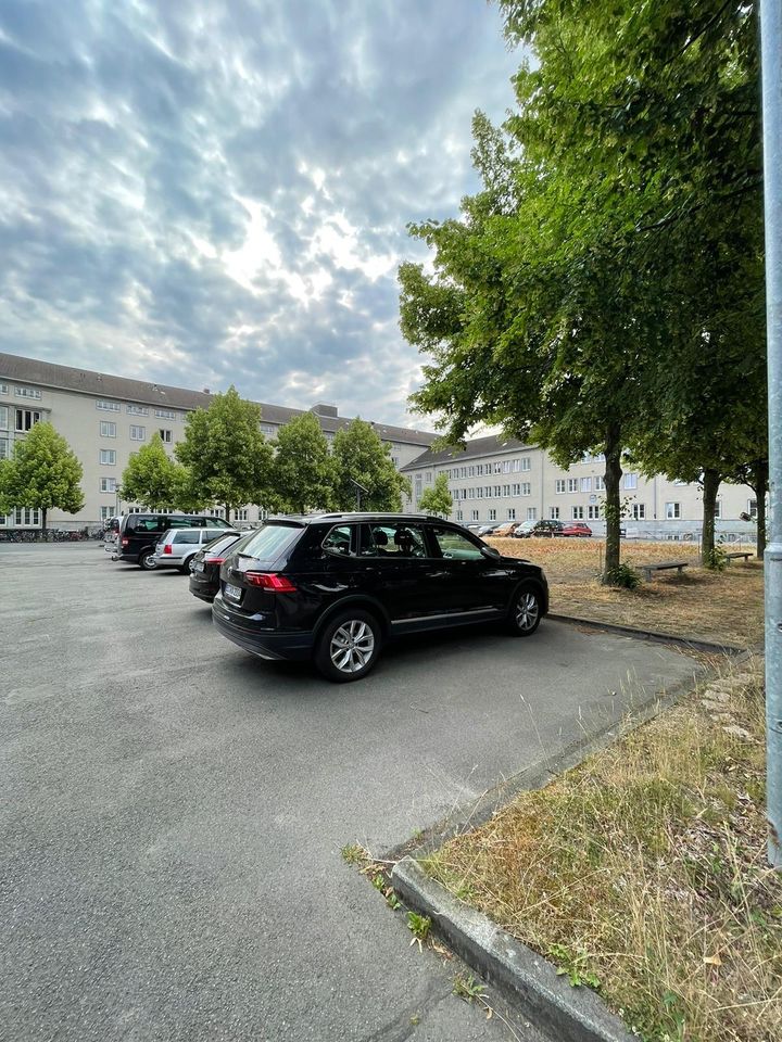 Verkaufe  Volkswagen  Tiguan Allspace in Braunschweig
