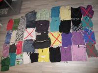 32 teiliges Bekleidungspaket Größe XS/S 34/36 - TOP! Nordrhein-Westfalen - Hiddenhausen Vorschau