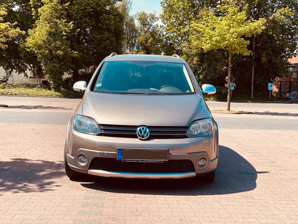 Volkswagen Golf plus CROSS*1,4 TSI*DSG*AHK*SHZ*TÜV NEU in Dortmund