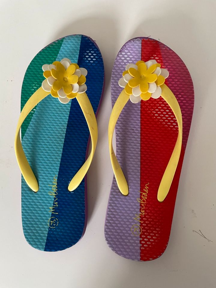 Mini Boden Flip Flops Gr. 34 in Bonn