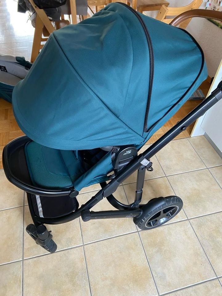 Kombi Kinderwagen Britax Römer Smile III in Untergruppenbach