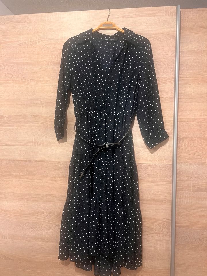 Kleid von Zara in Berlin