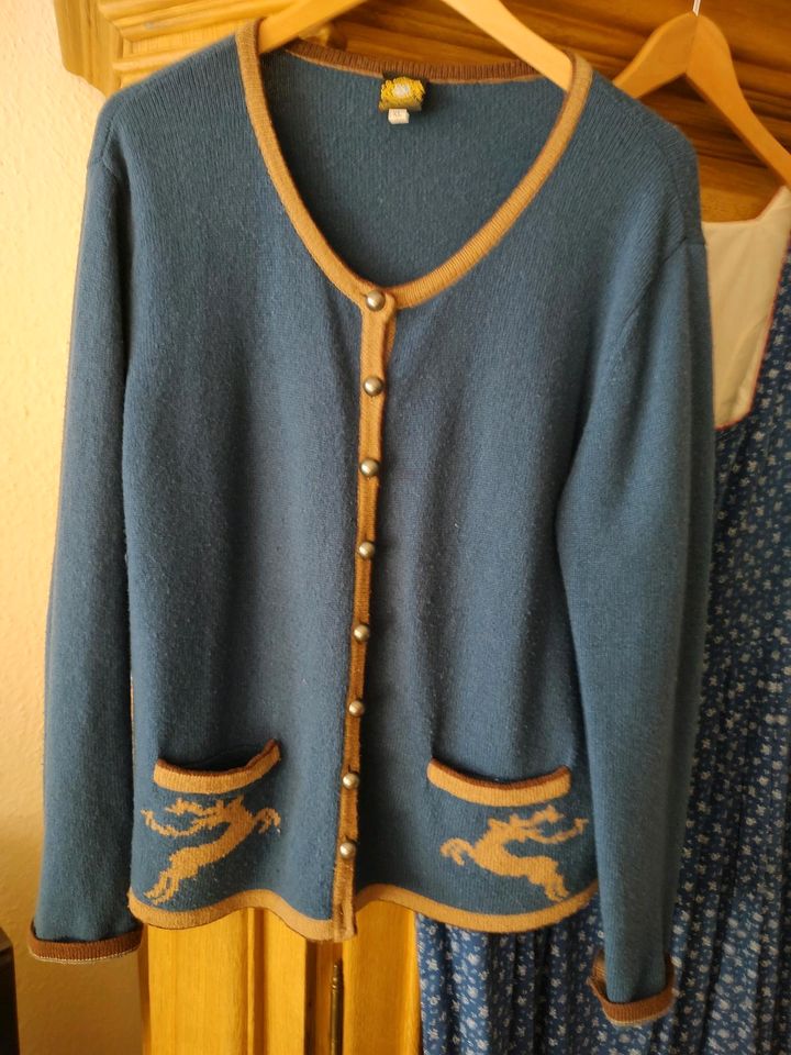 Strickjacke Gr. 48, Hammerschmid, incl. Versand in Düsseldorf