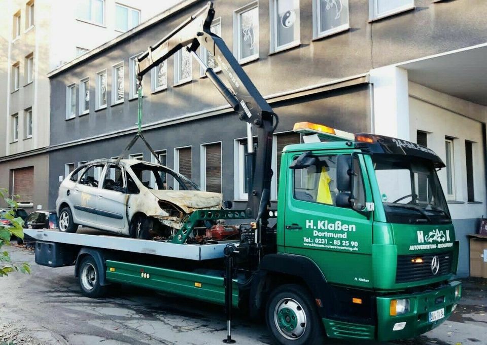 Autoverwertung Ankauf Entsorgung Schrottauto Unfallfahrzeug Auto in Dortmund