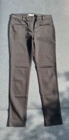 Tommy Hilfiger Stoff Hose 8/38 schwarz Sachsen-Anhalt - Magdeburg Vorschau