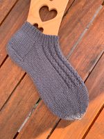 Socken/Sneaker handgestrickt Gr. 37/38 aus Baumwolle Hessen - Neu-Eichenberg Vorschau