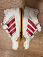 Adidas Sportschuhe, Hallenschuhe für Mädchen, weiß/ pink, Gr.31 Baden-Württemberg - Esslingen Vorschau