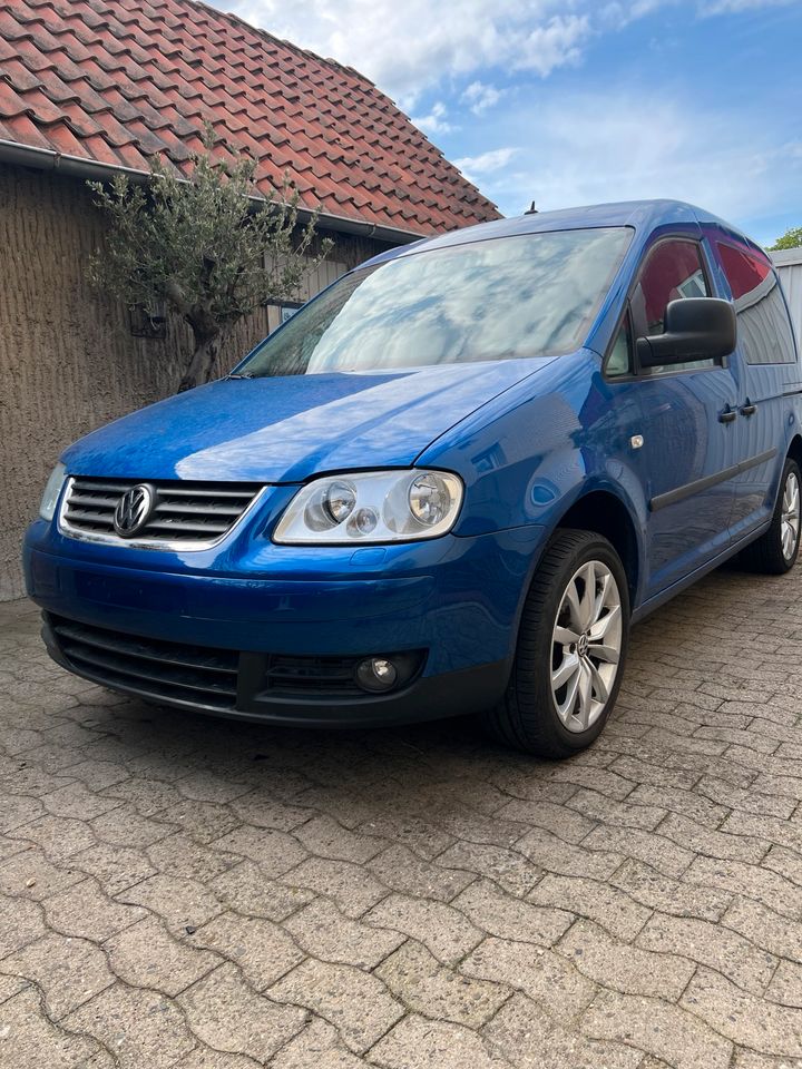 Vw Caddy 1,9 TDI 7 Sitzer Automatik in Wolfsburg